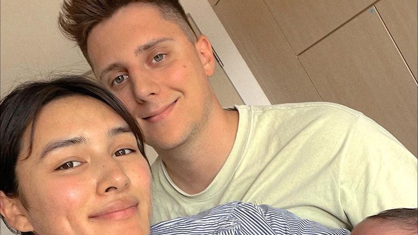 Katharina Damm mit ihrem Mann Leonardo und ihrer Tochter Lorena Mara im Juli 2022