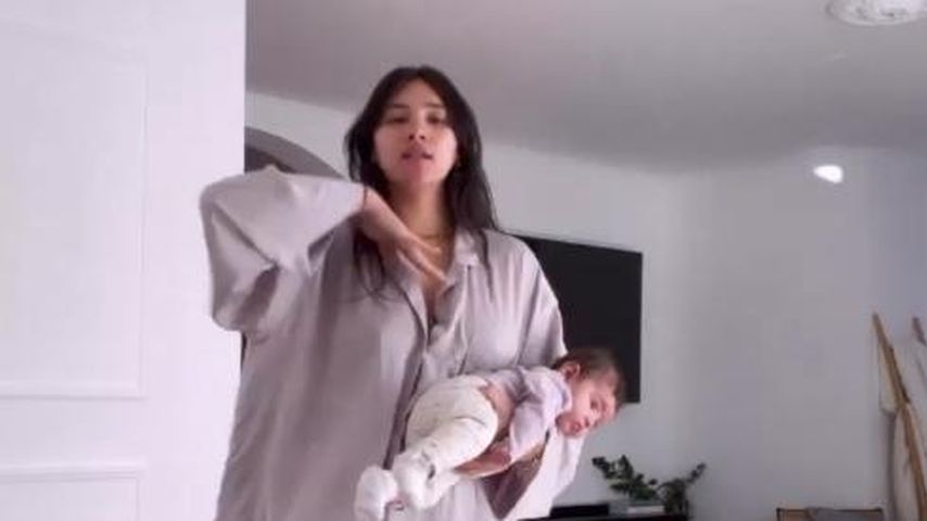 Katharina Damm mit ihrer Tochter Lorena