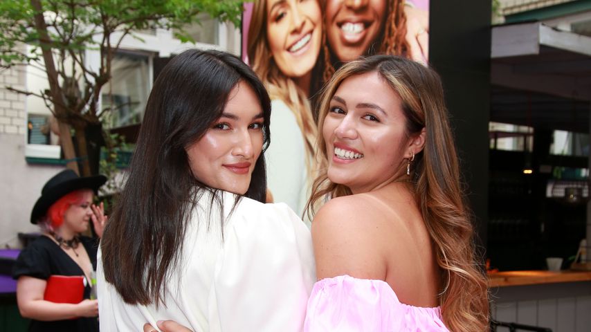 Katharina und Anna Maria Damm beim Make-up-Launch von got2b in Berlin