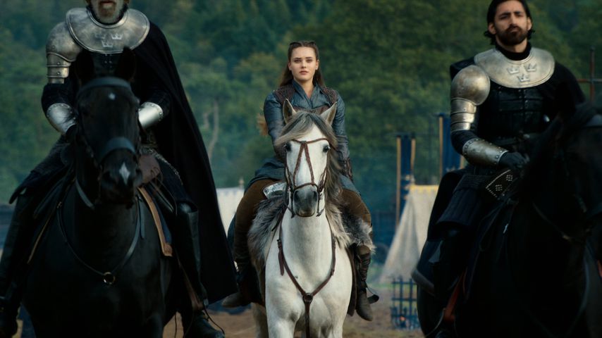 Katherine Langford als Nimue in "Cursed"