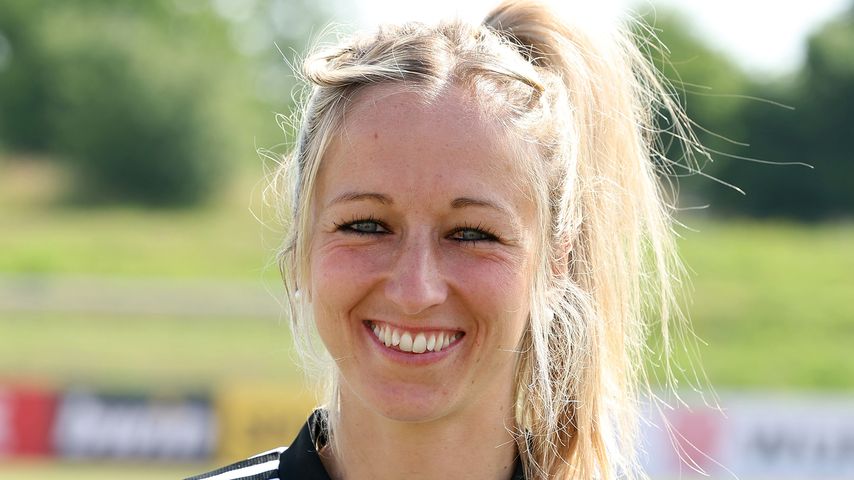 Kathrin Hendrich, Fußballerin