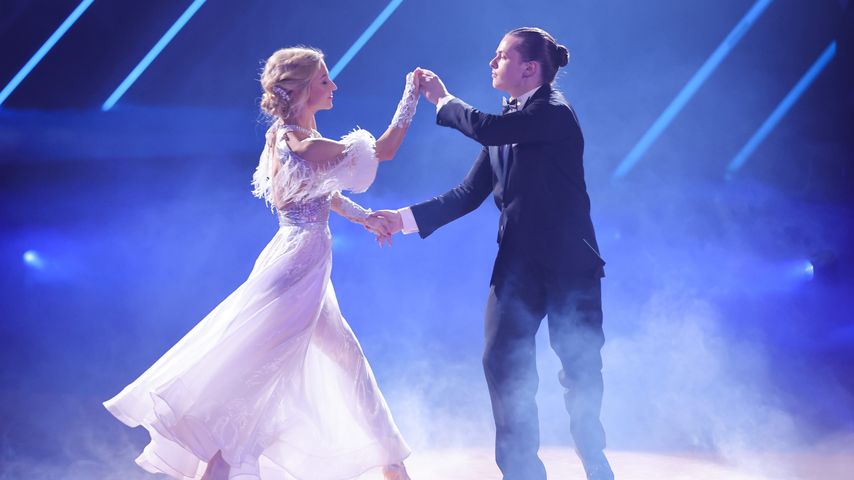 Kathrin Menzinger und Gabriel Kelly bei "Let's Dance" 2024