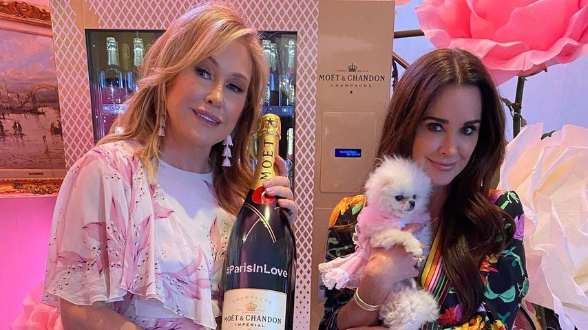 Kathy Hilton und Kyle Richards auf der Brautparty von Paris Hilton, 2021
