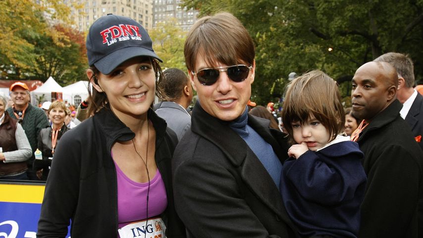Katie Holmes, Tom Cruise und Suri Cruise im November 2007