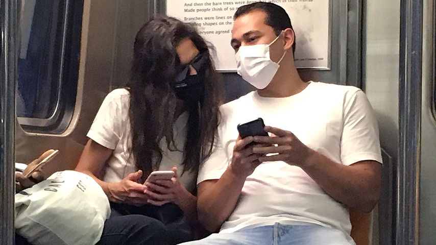 Katie Holmes und Emilio Vitolo Jr. in NYC im Oktober 2020