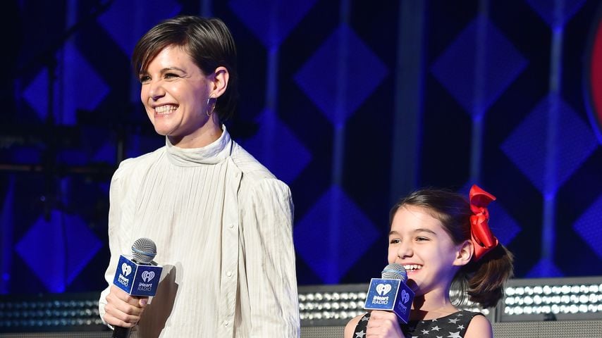 Seltener Anblick: Katie Holmes teilt B-Day-Pic von Suri