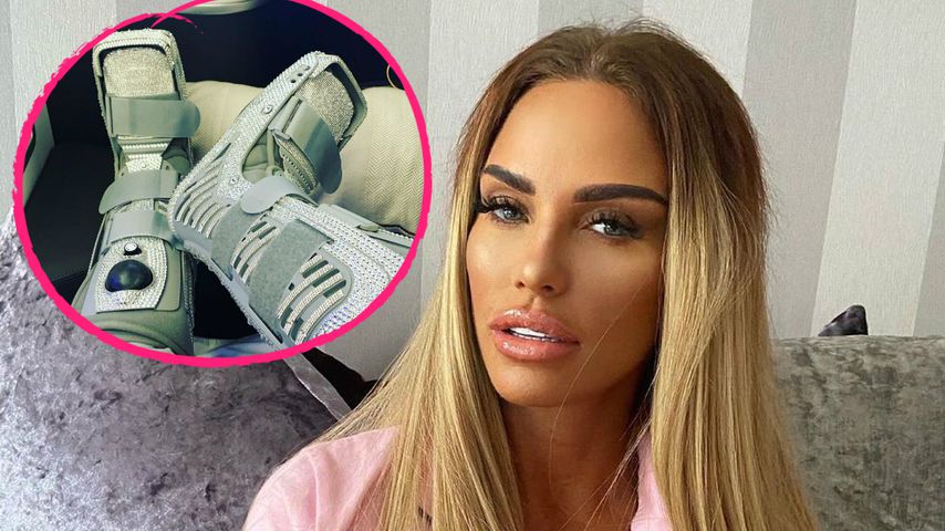 Katie Price pimpt ihre Fußorthesen mit Strasssteinchen auf