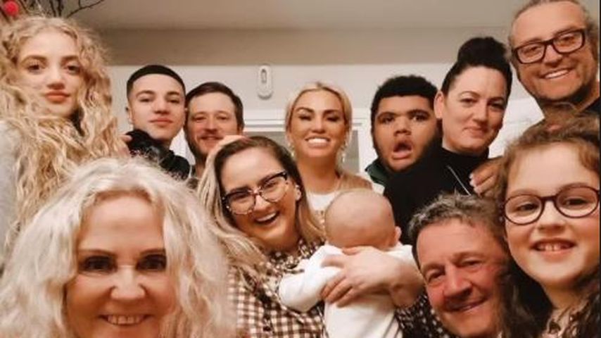 Katie Price mit ihrer Familie