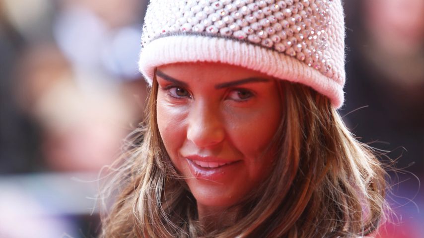 Erwischt! Vergebene Katie Price schleicht aus Haus von Ex