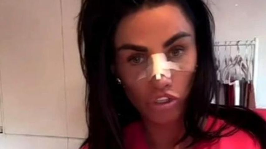 Katie Price im Juli 2023 nach ihrer Nasen-OP