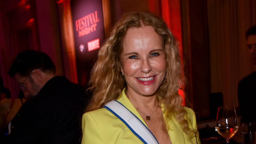 So geht es Moderatorin Katja Burkard nach Schulterbruch