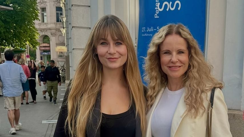 Seltener Einblick: Katja Burkard zeigt sich mit Tochter