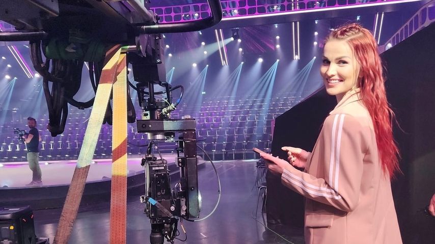 Katja Kalugina am Set von "Let's Dance"