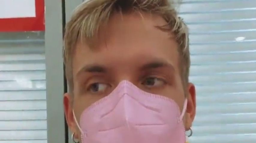 Katy Bähm in einer Klinik, April 2021