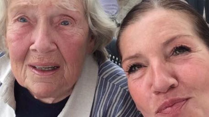 Katy Karrenbauer, Schauspielerin, und ihre Mama Erika