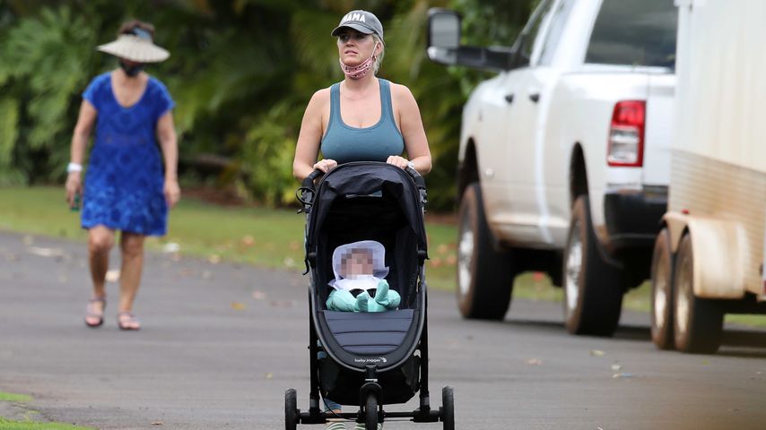 Katy Perry mit ihrer Tochter Daisy auf Hawaii