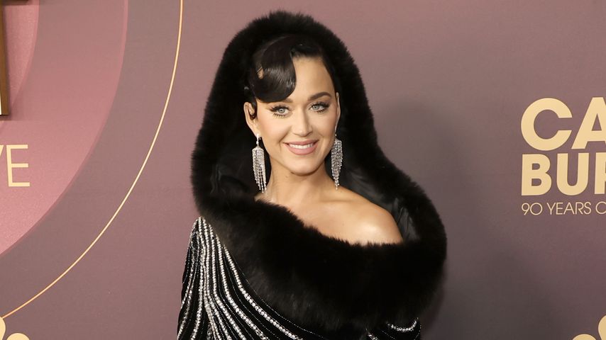 Wow, was für eine Robe! Katy Perry flasht mit purer Eleganz