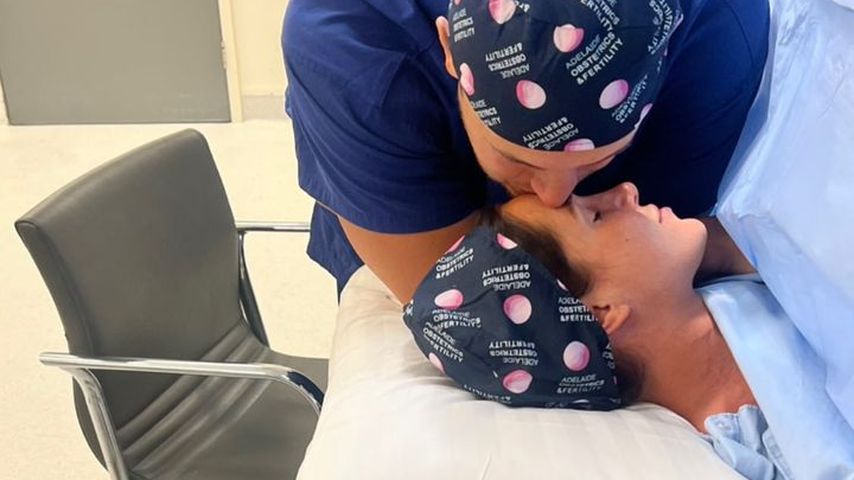 Kayla Itsines und ihr Partner Jae im Kreißsaal