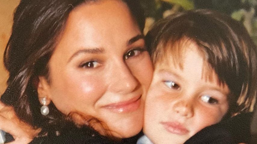 Keely Shaye Smith und ihr Sohn Dylan Brosnan