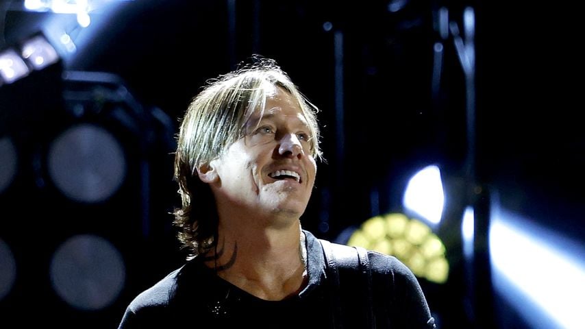 Keith Urban tritt beim CMA Fest 2025 im Nissan Stadium in Nashville auf