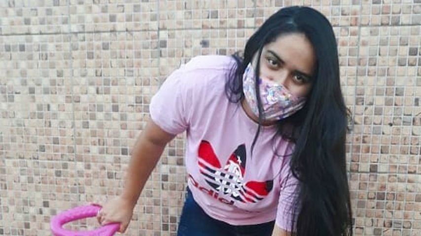 Kellollayne Oliveira mit ihrer Tochter