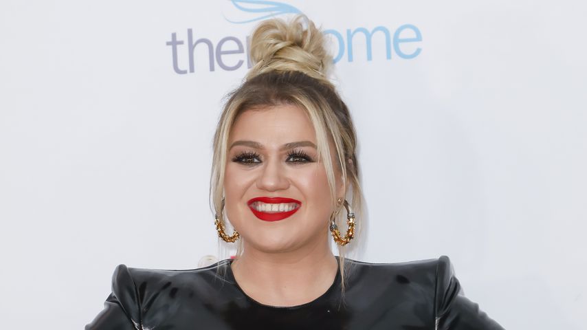 Nach Trennungsnews: Kelly Clarkson ohne Ehering gesichtet