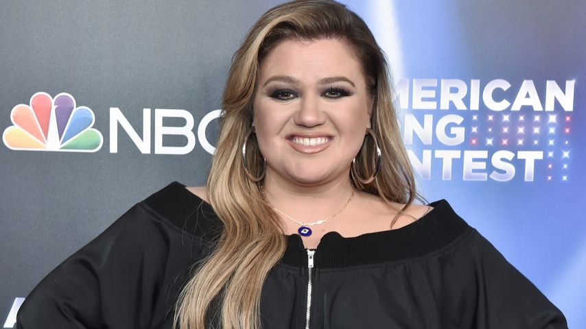 Kelly Clarkson, April 2022