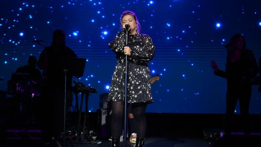 Kelly Clarkson, Sängerin