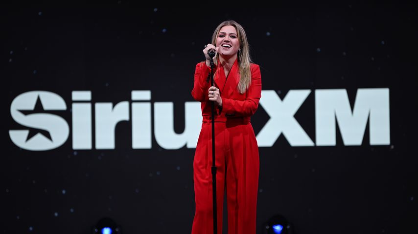 Erschlankte Figur: Fans machen Kelly Clarkson Komplimente