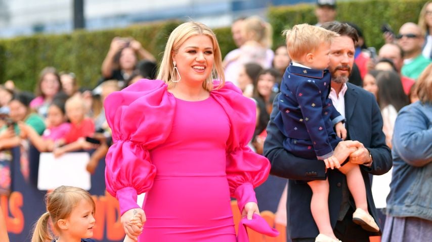 Kelly Clarkson und Brandon Blackstock mit ihren Kindern River Rose und Remington Alexander