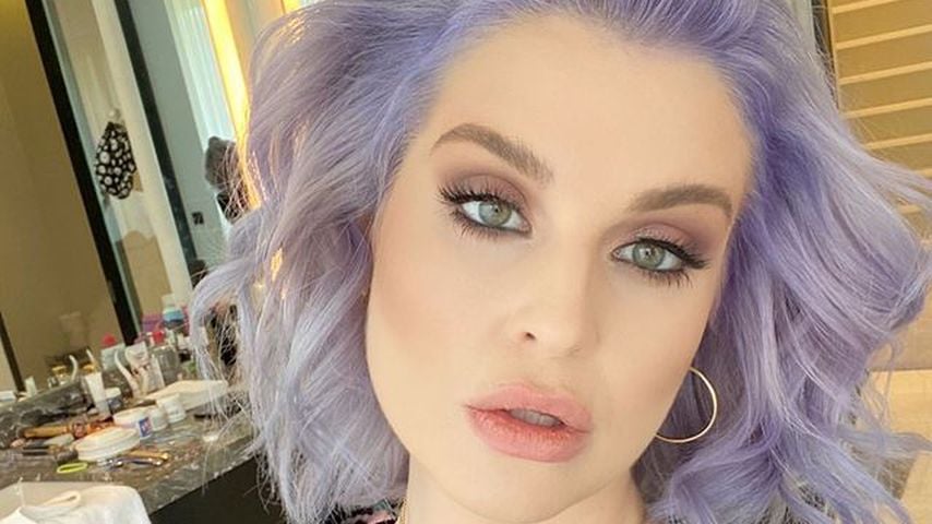 Total erschlankt: Kelly Osbourne ist bauchfrei unterwegs!