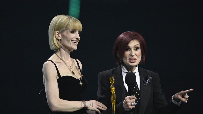 Kelly Osbourne und Sharon Osbourne bei den Brit Awards 2026