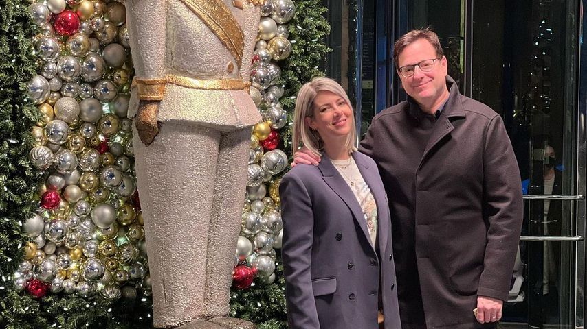 Kelly Rizzo und Bob Saget im Dezember 2021