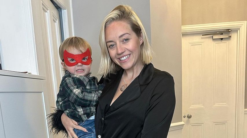 Kelsey Parker mit ihren beiden Kids, Dezember 2023