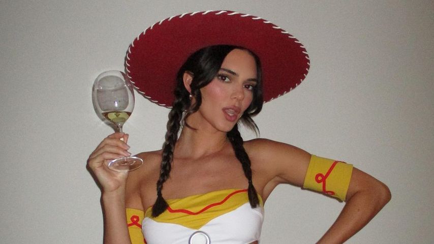Sexy Cowgirl: Kendall Jenner verkleidet sich als Trickfigur
