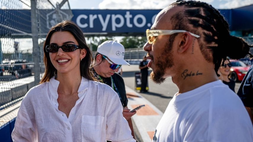 Kendall Jenner und Lewis Hamilton beim Training zum Miami Grand Prix am Miami International Autodrome, Mai 2024