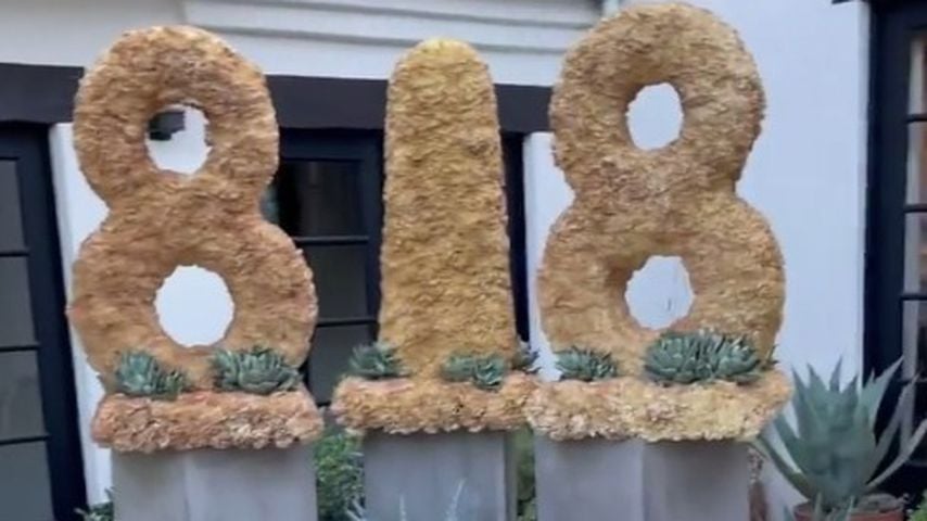 Kendall Jenners Blumen von Devin Booker