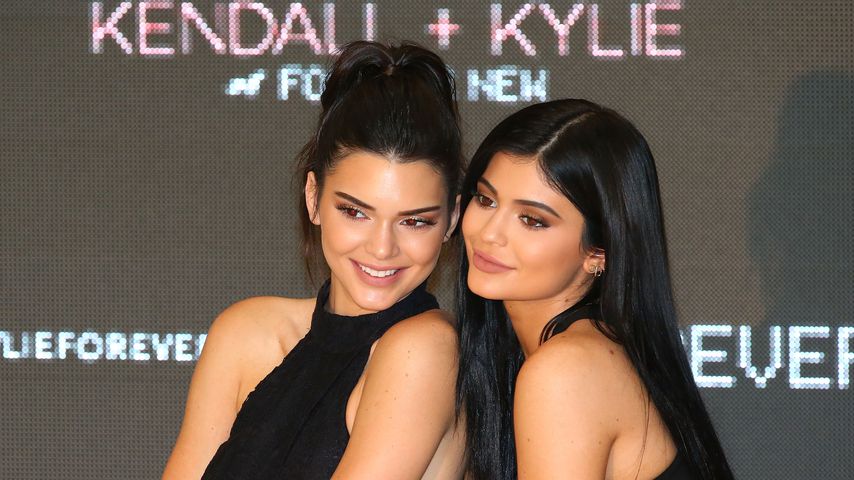 Kendall Jenner mit ihrer Schwester Kylie