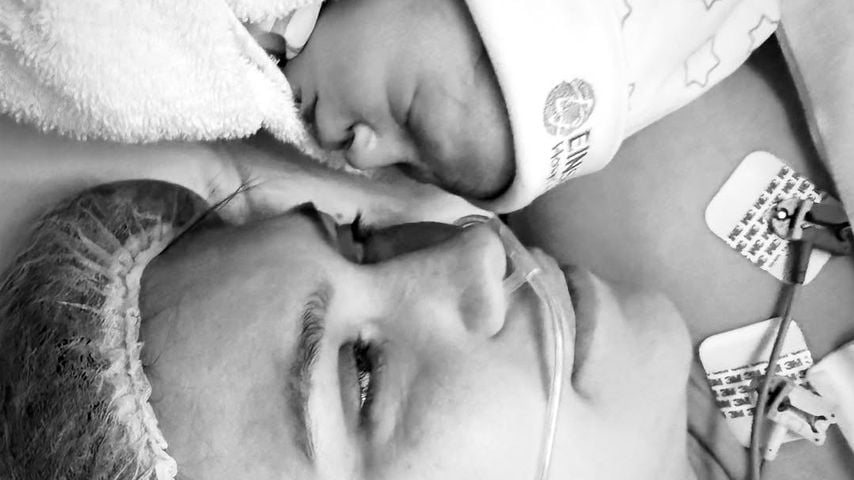 Kerstin Cook mit ihrem Baby Julian