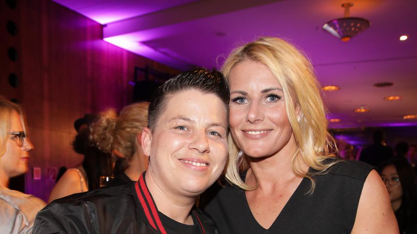 Kerstin Ott und ihre Frau Karolina Köppen im April 2018 in Berlin
