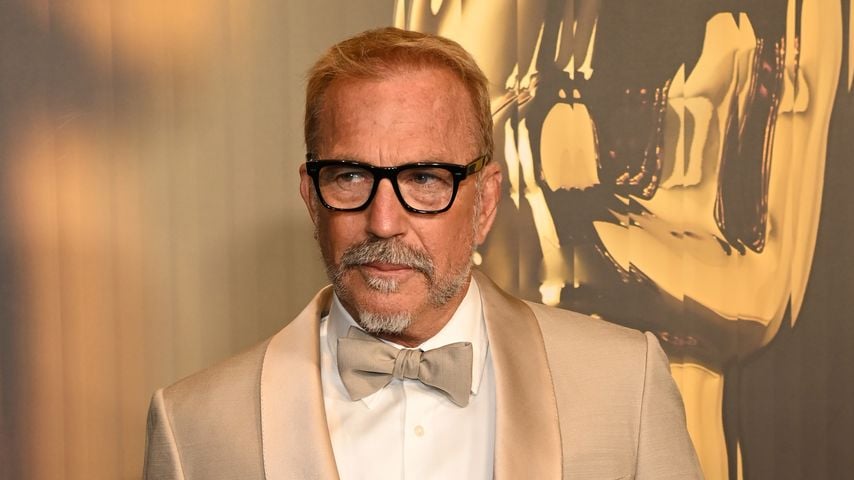 Klage gegen Kevin Costner: Stuntfrau räumt Widersprüche ein