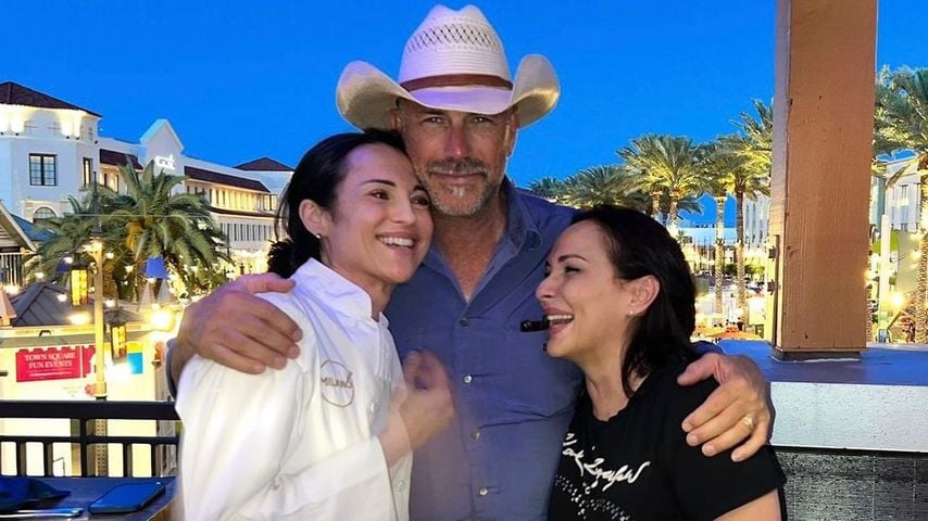 Kurz vor Scheidung: Kevin Costner kuschelte mit zwei Frauen
