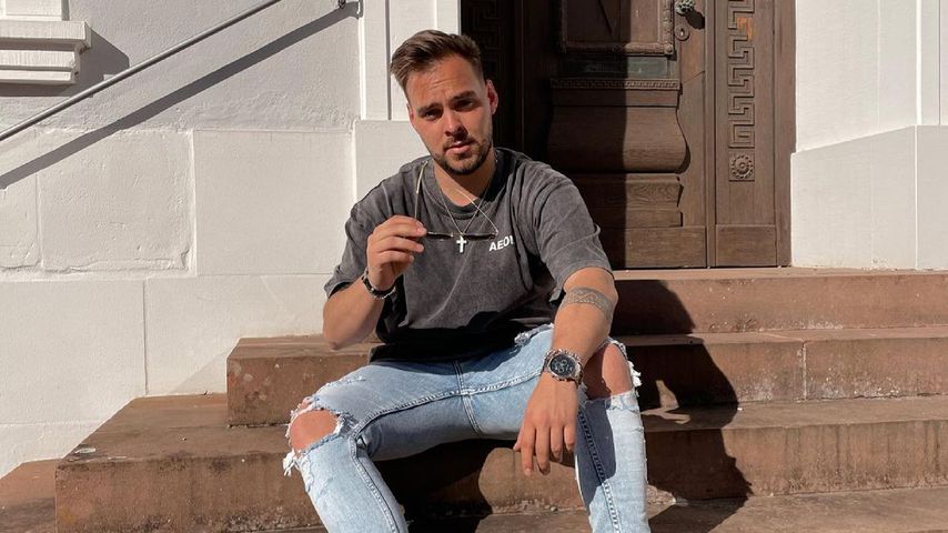 Kevin Jenewein, Sänger