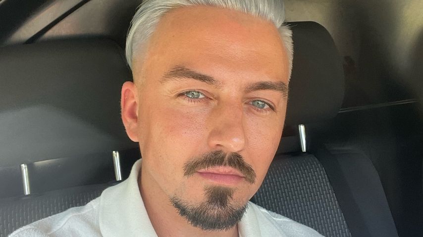 "Lacht ruhig": Kevin Yanik wehrt sich gegen Beziehungs-Hate!