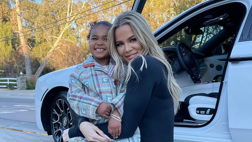 Khloé Kardashian mit ihrer Tochter True