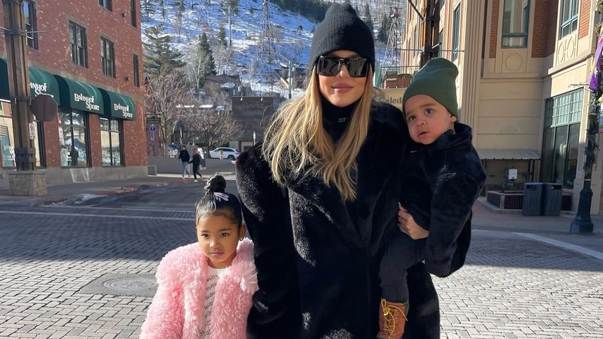 Khloé Kardashian mit ihren Kindern True und Tatum