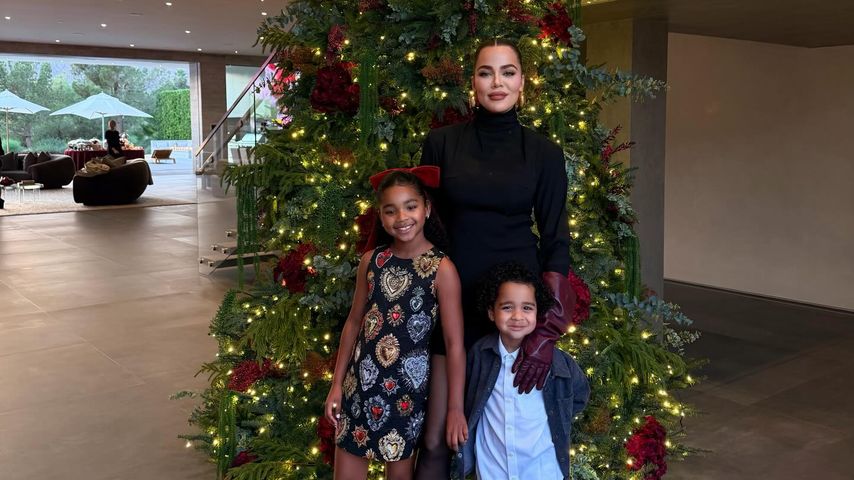 Khloé Kardashian mit ihren Kindern True und Tatum, November 2025