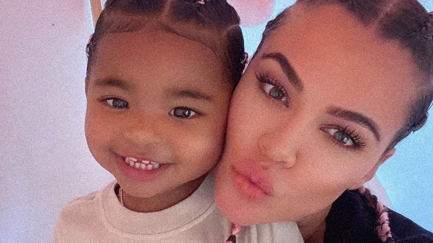 True Thompson und Khloé Kardashian im November 2020