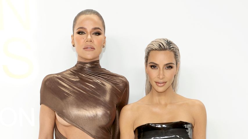 Khloé Kardashian und Kim Kardashian im November 2022