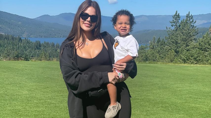 Khloé Kardashian und Tatum Thompson im Juli 2024
